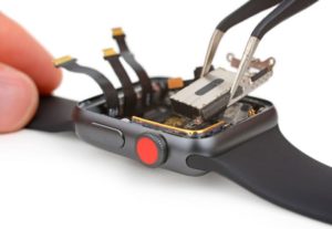 Servis Apple Watch v Praze a Brně